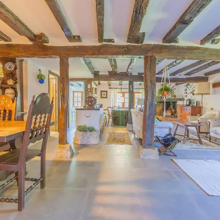 Holidea Riotuerto Country house *